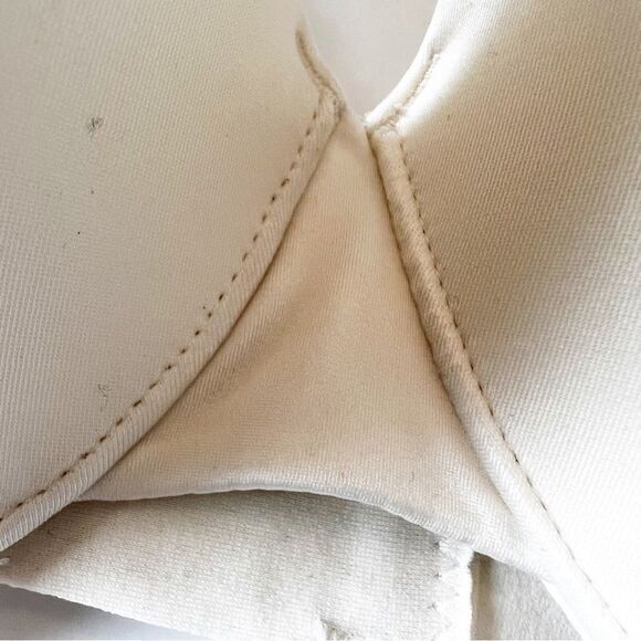 Soma Vanishing Back Smooth Cup Full‎ Coverage Underwire Bra Size 40C Pale Sand - Picture 4 of 7